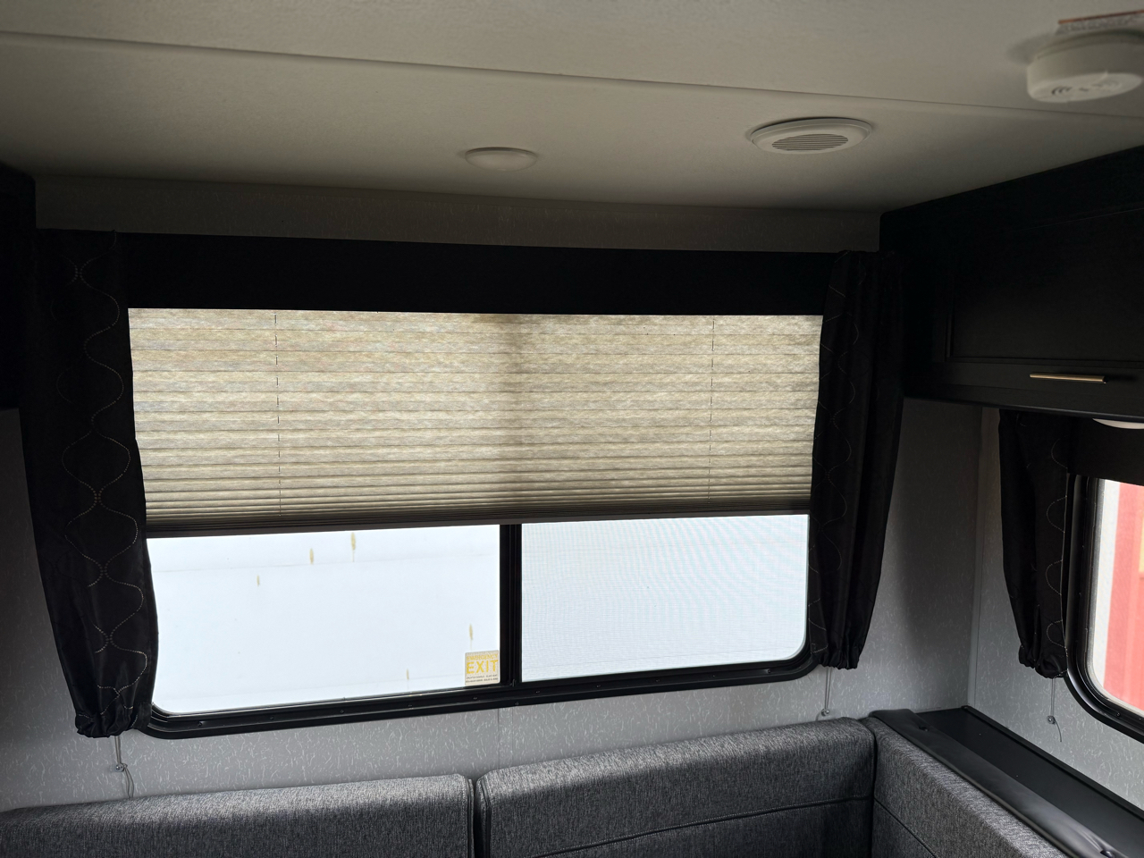 Forest River Cherokee  2022