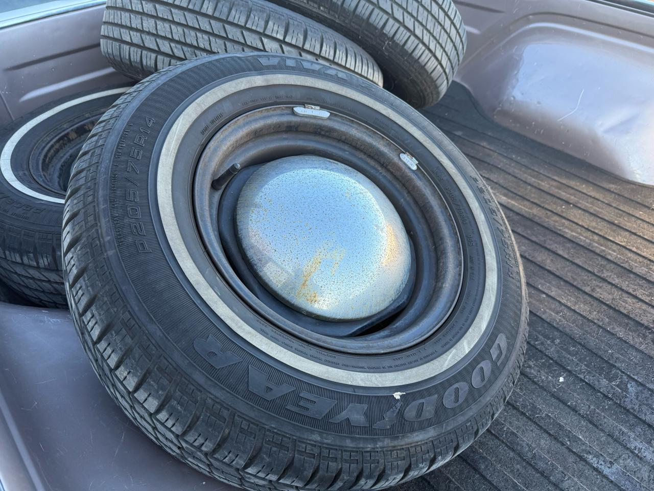 GMC Caballero 2dr Pickup 1984