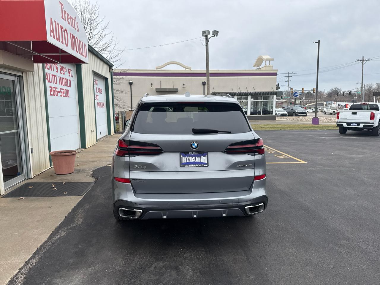 BMW X5 xDrive40i Sports Activity Vehicle 2024