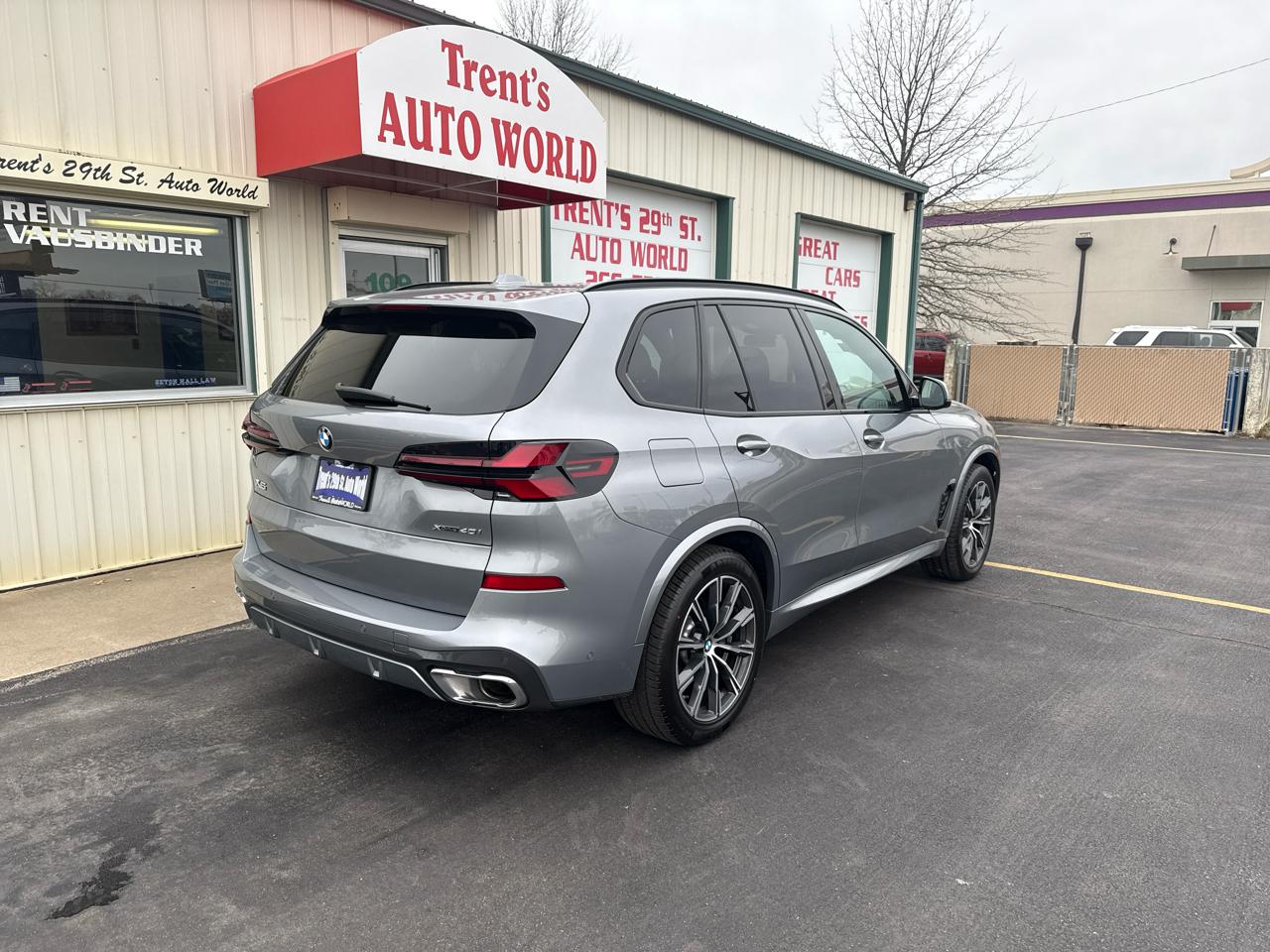 BMW X5 xDrive40i Sports Activity Vehicle 2024