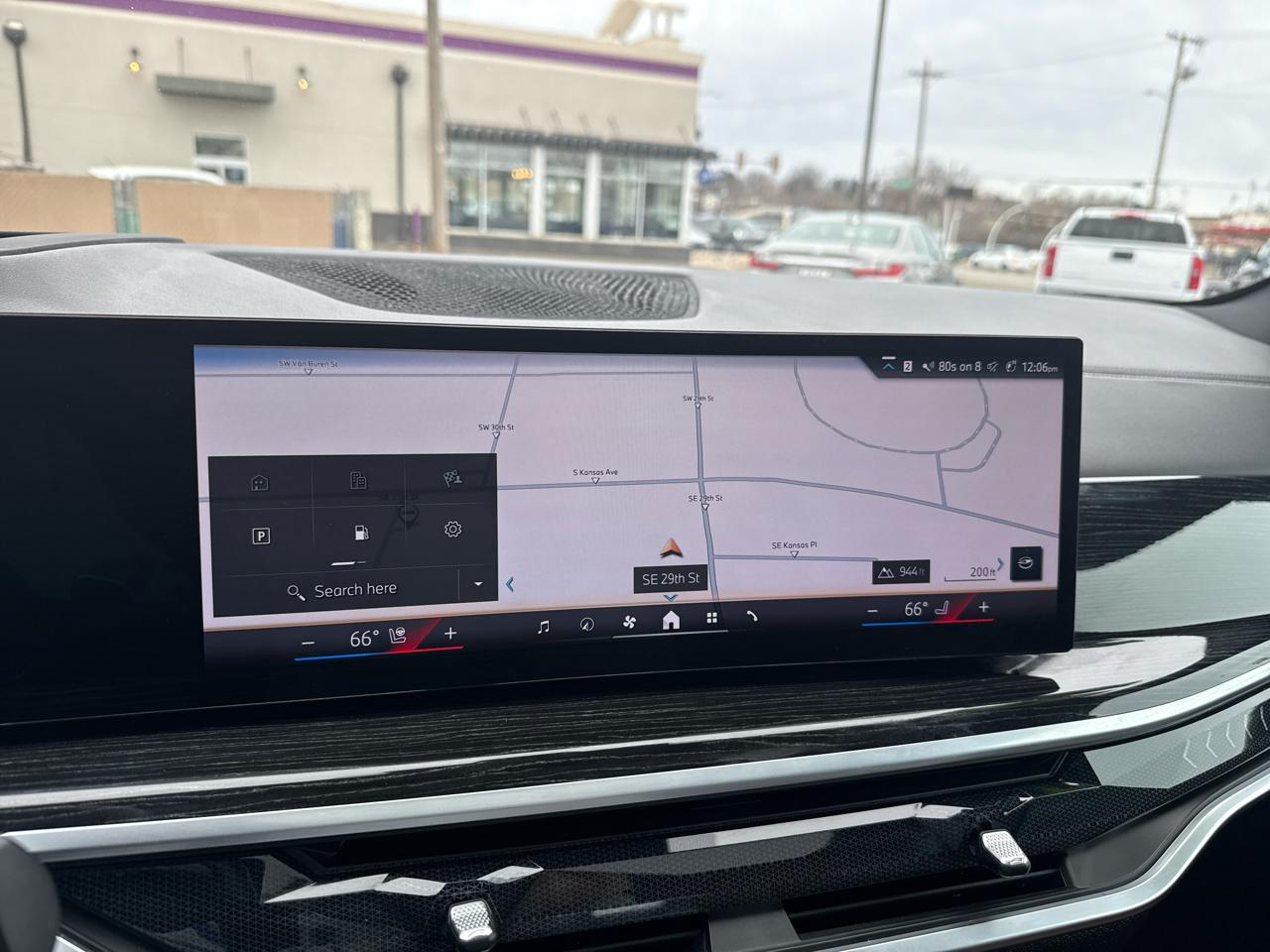 BMW X5 xDrive40i Sports Activity Vehicle 2024