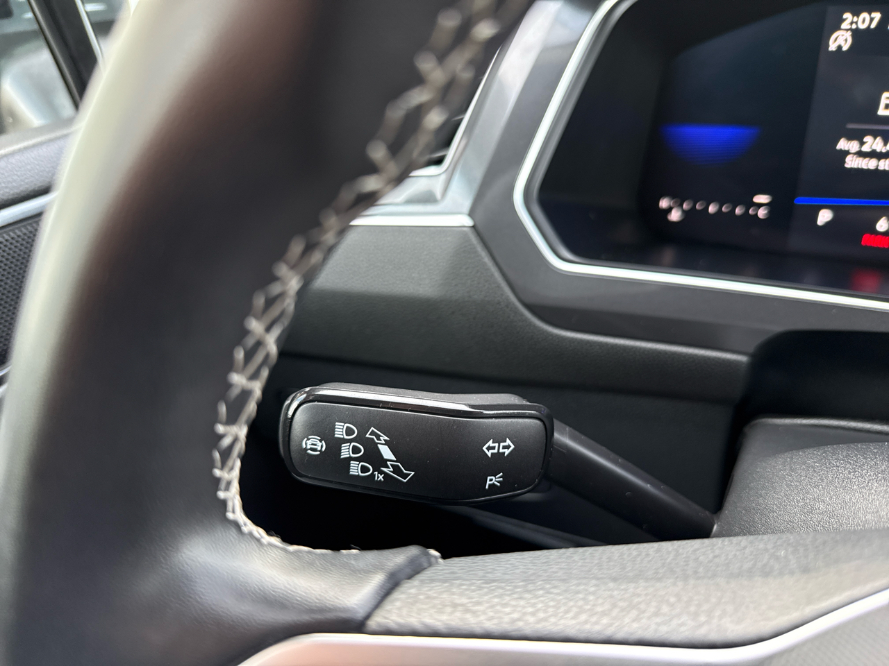 Volkswagen Tiguan 2.0T SE 4MOTION 2022