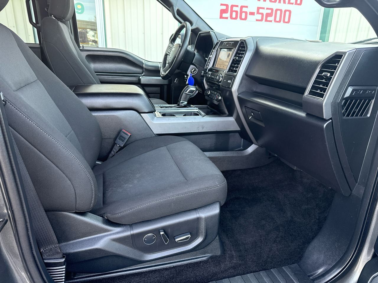 Ford F-150 XLT 4WD 2018