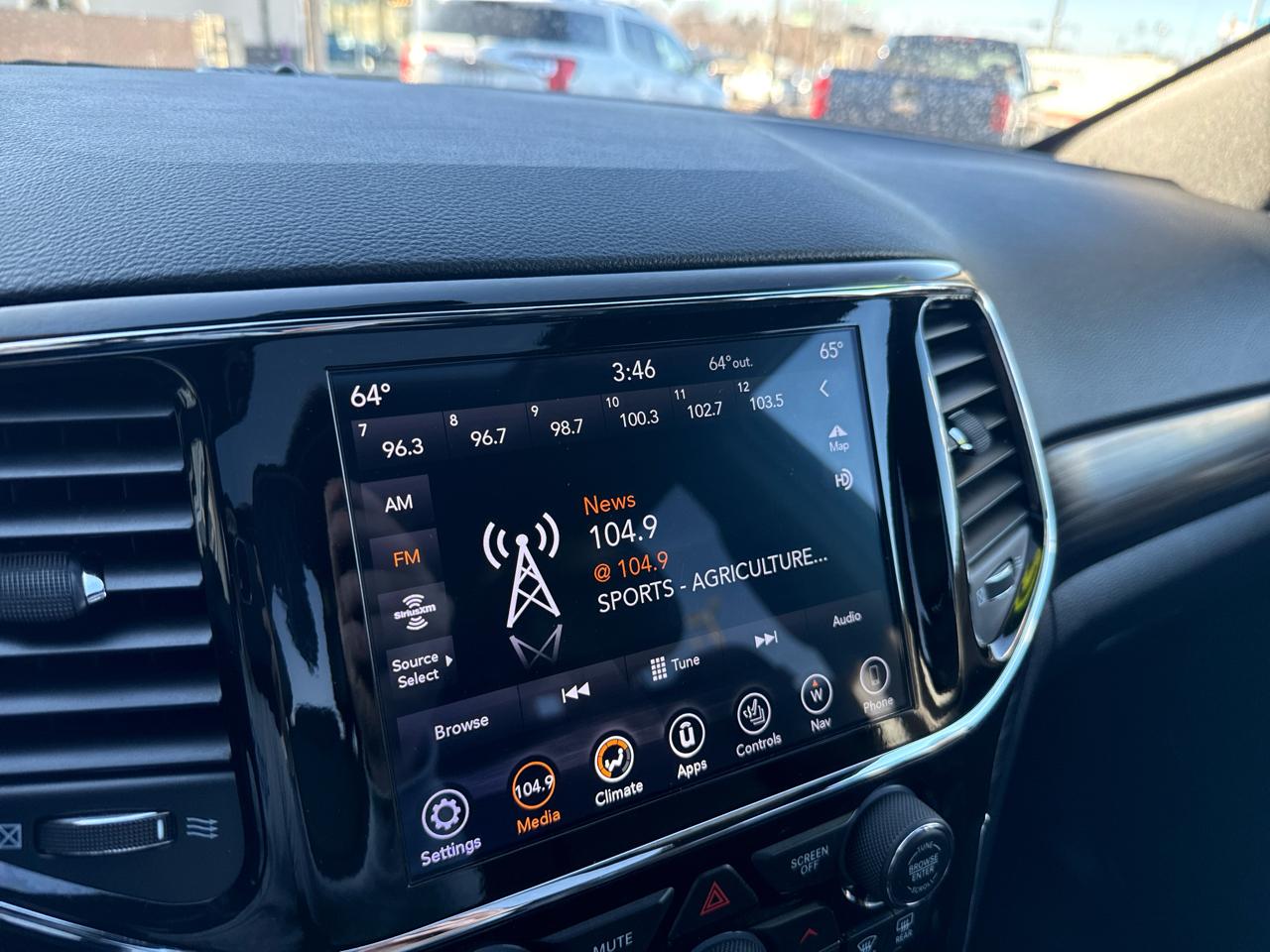 Jeep Grand Cherokee Altitude 4x2 2019