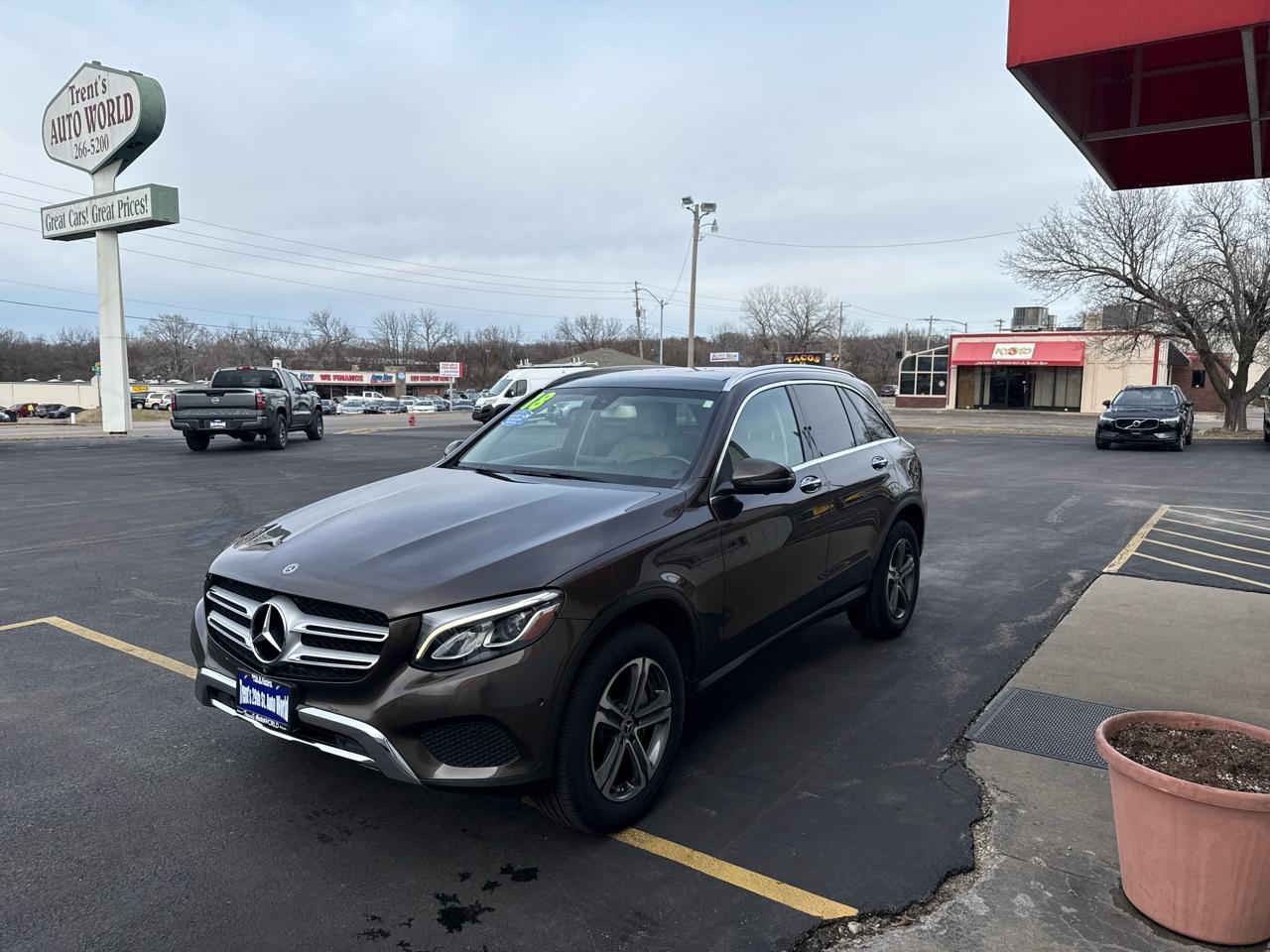 Mercedes-Benz GLC GLC 300 4MATIC SUV 2018