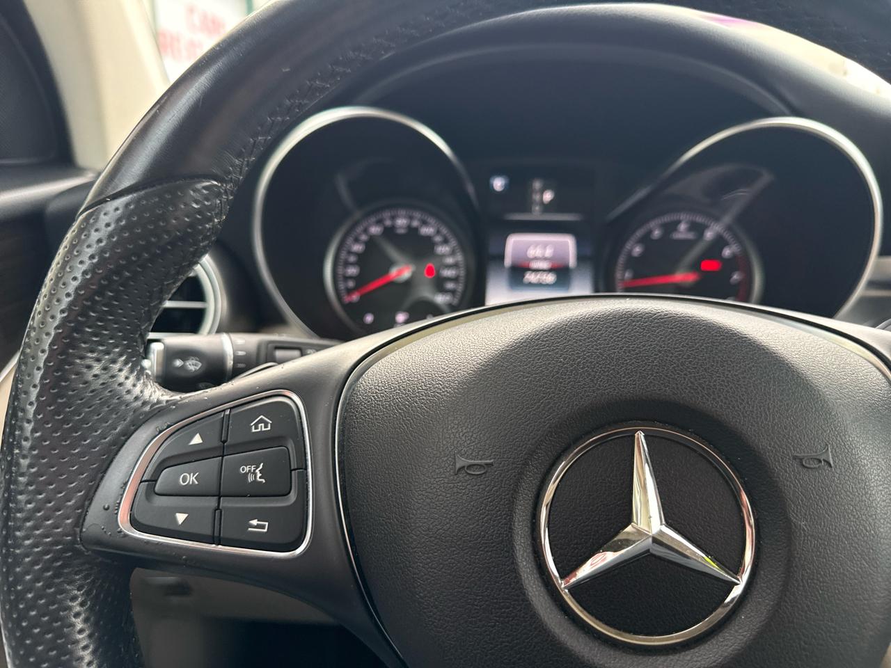 Mercedes-Benz GLC GLC 300 4MATIC SUV 2018