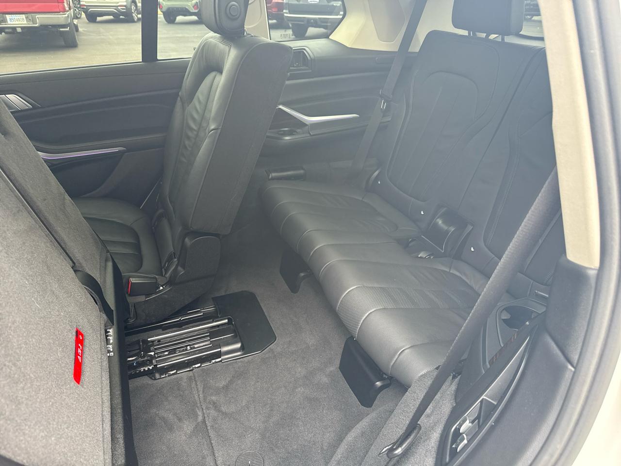 BMW X7 xDrive40i Sports Activity Vehicle 2020