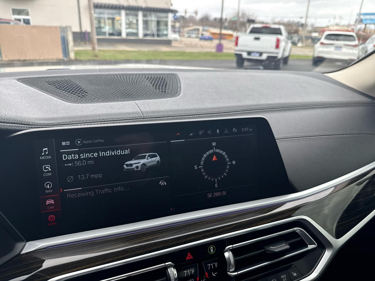 BMW X7 xDrive40i Sports Activity Vehicle 2020