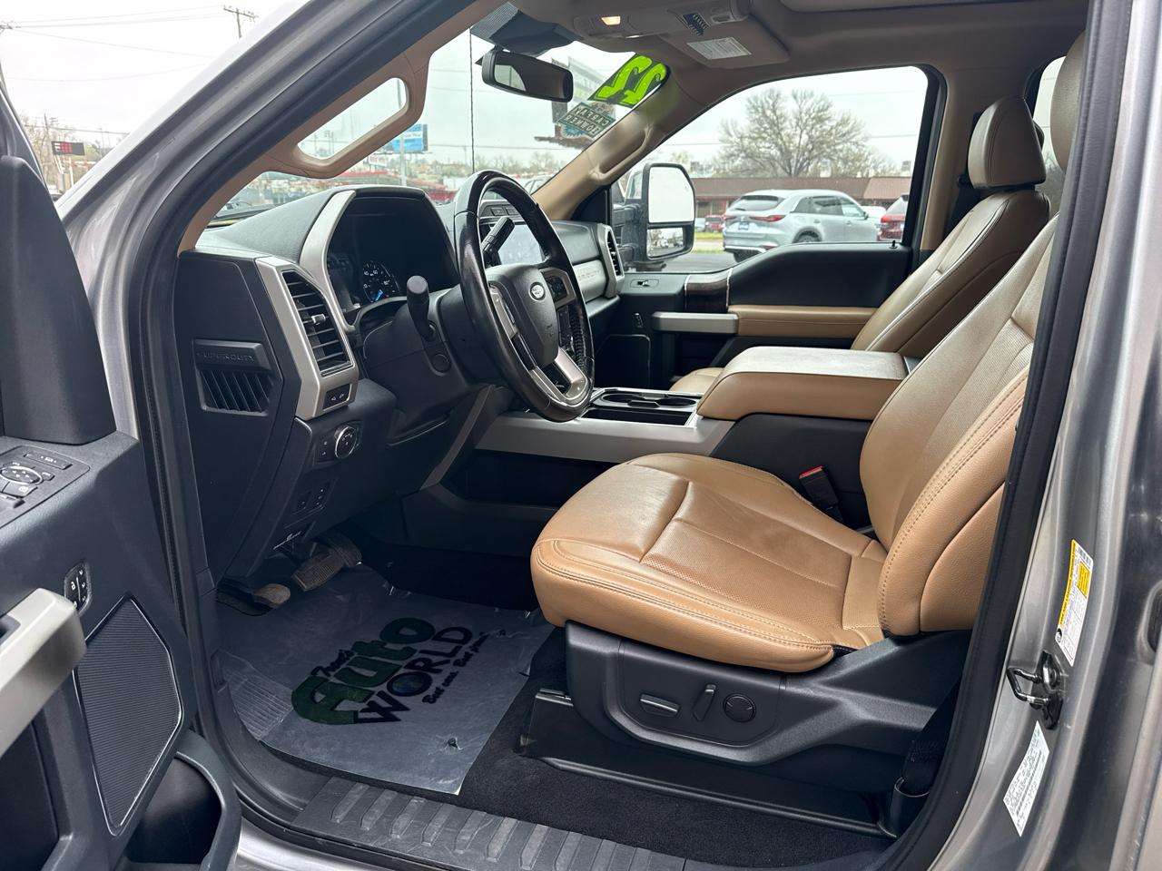 Ford Super Duty F-250 SRW Lariat 4WD SuperCab 6.75' Box 2022