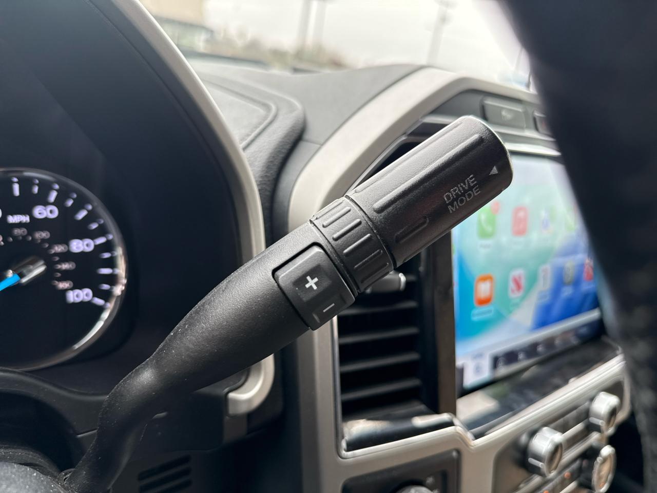 Ford Super Duty F-250 SRW Lariat 4WD SuperCab 6.75' Box 2022