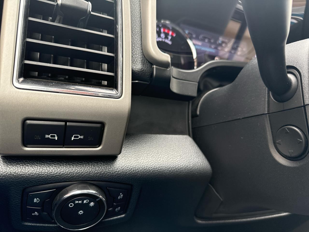 Ford Super Duty F-250 SRW Lariat 4WD SuperCab 6.75' Box 2022