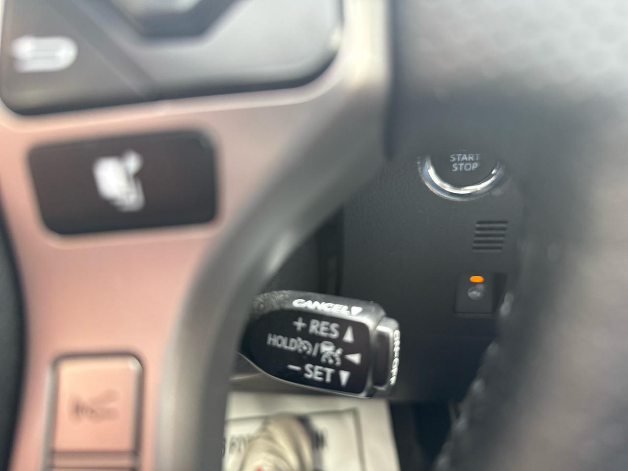 Toyota 4Runner Limited 4WD (Natl) 2024