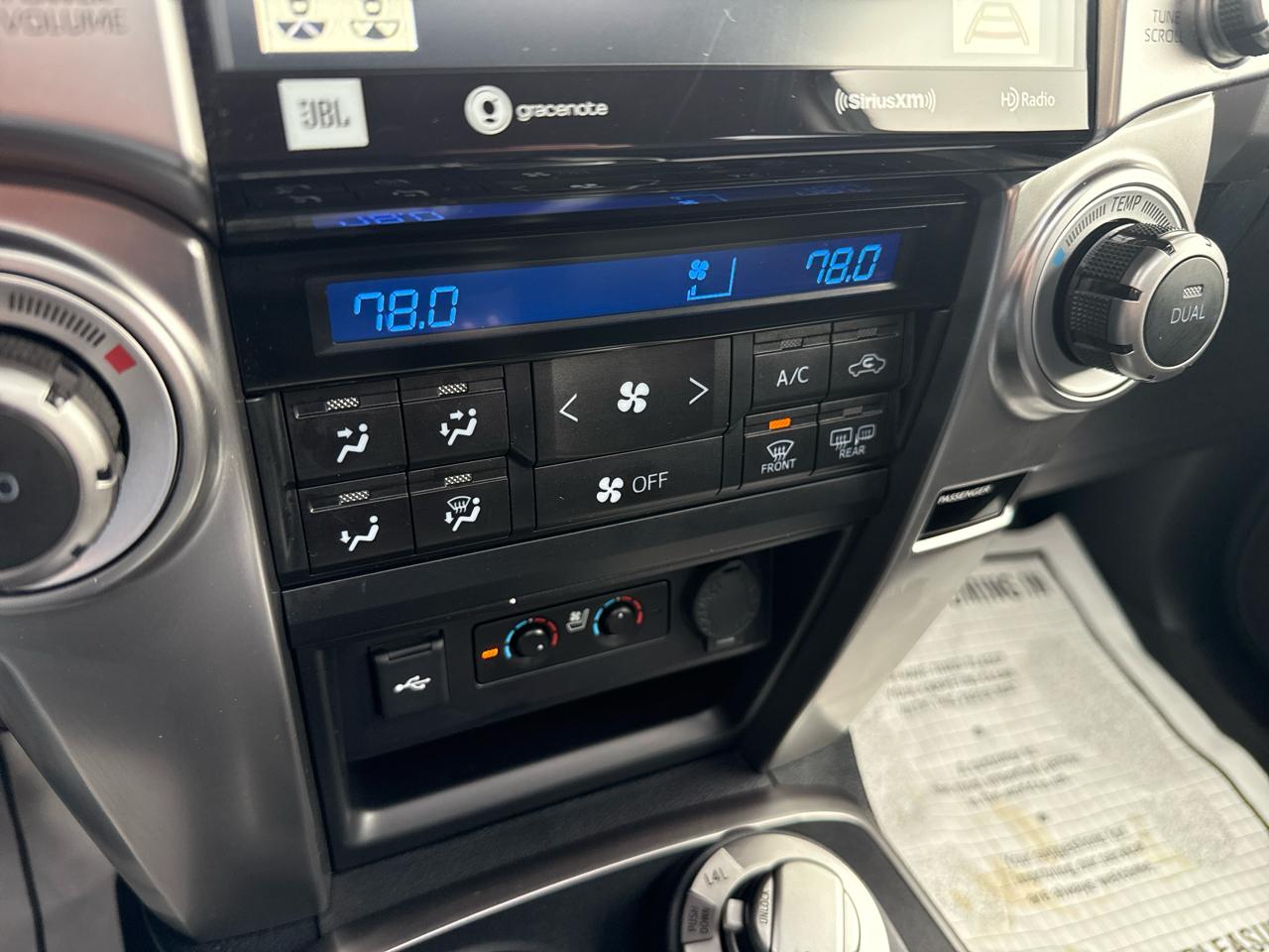 Toyota 4Runner Limited 4WD (Natl) 2024