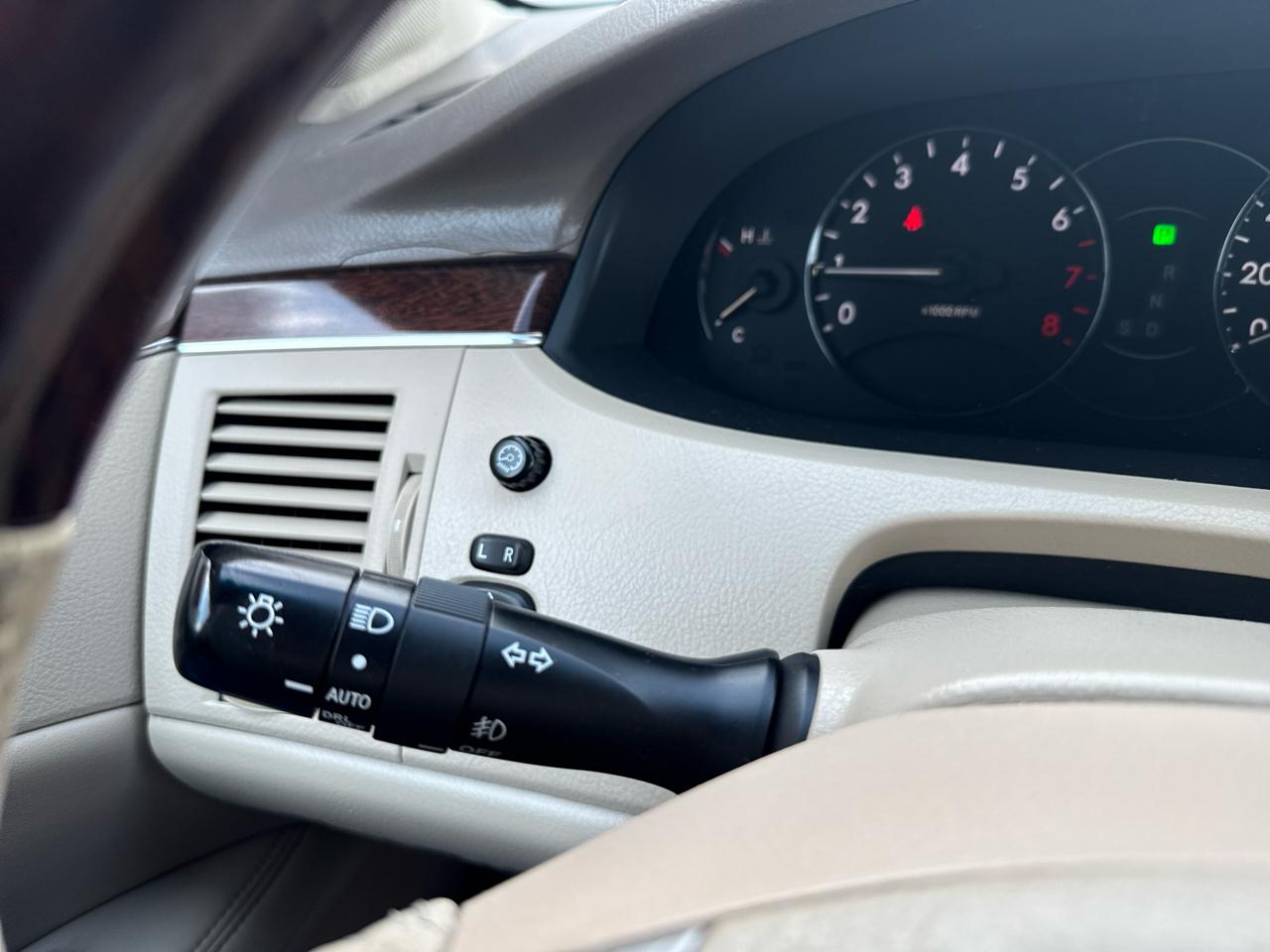 Toyota Avalon 4dr Sdn Limited (Natl) 2008