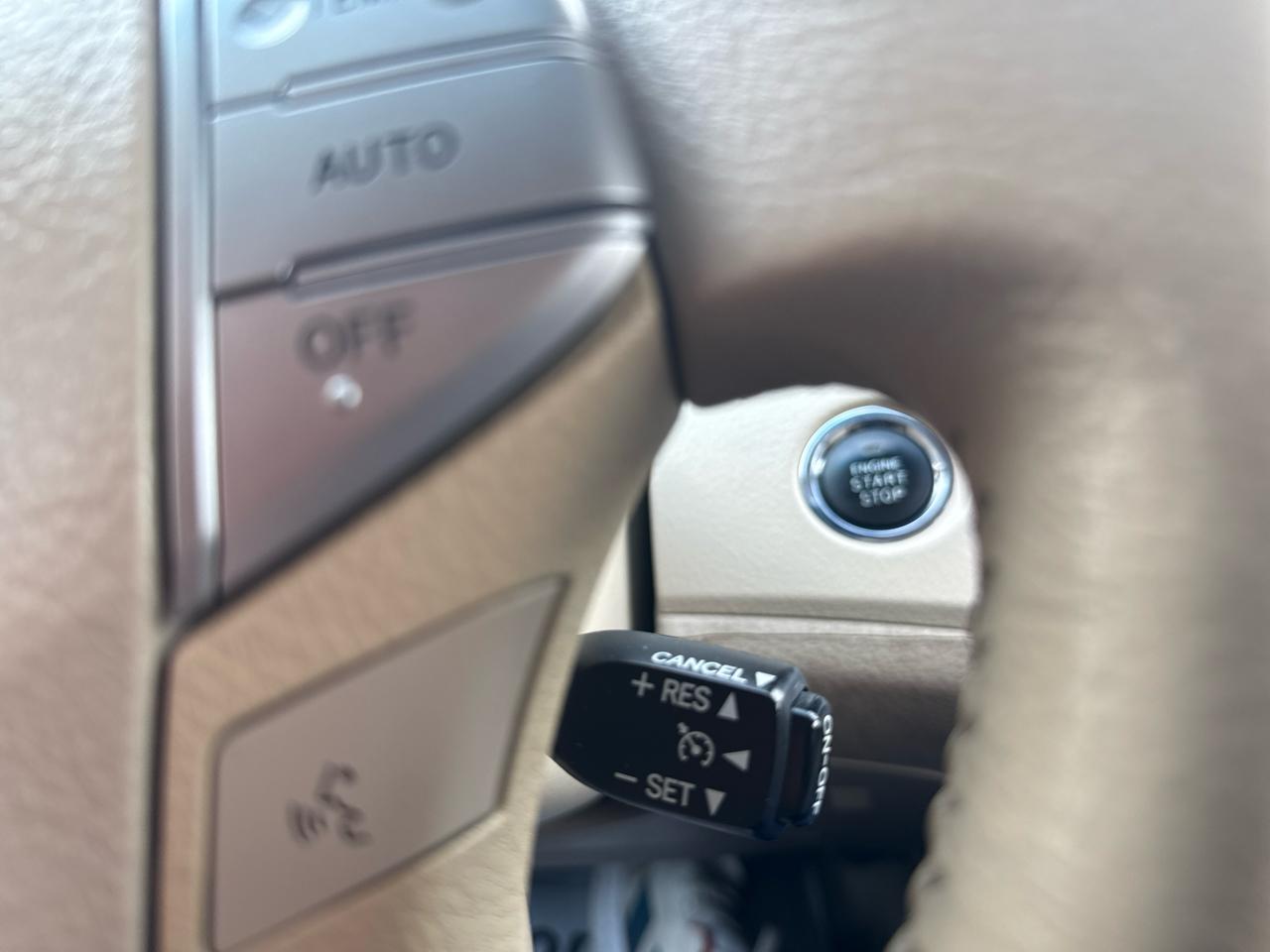 Toyota Avalon 4dr Sdn Limited (Natl) 2008