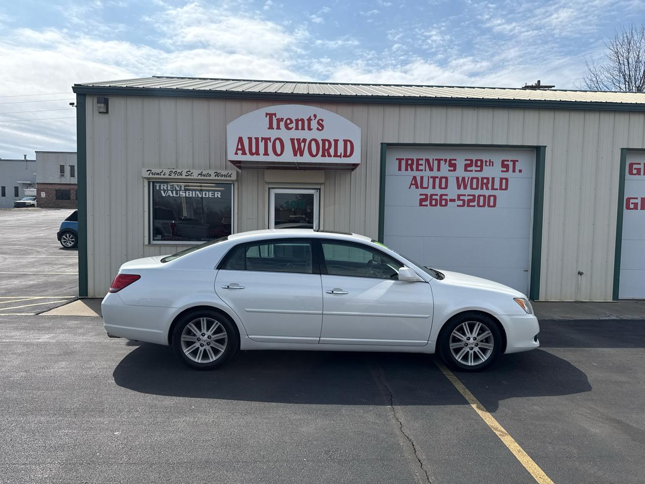 Toyota Avalon 4dr Sdn Limited (Natl) 2008