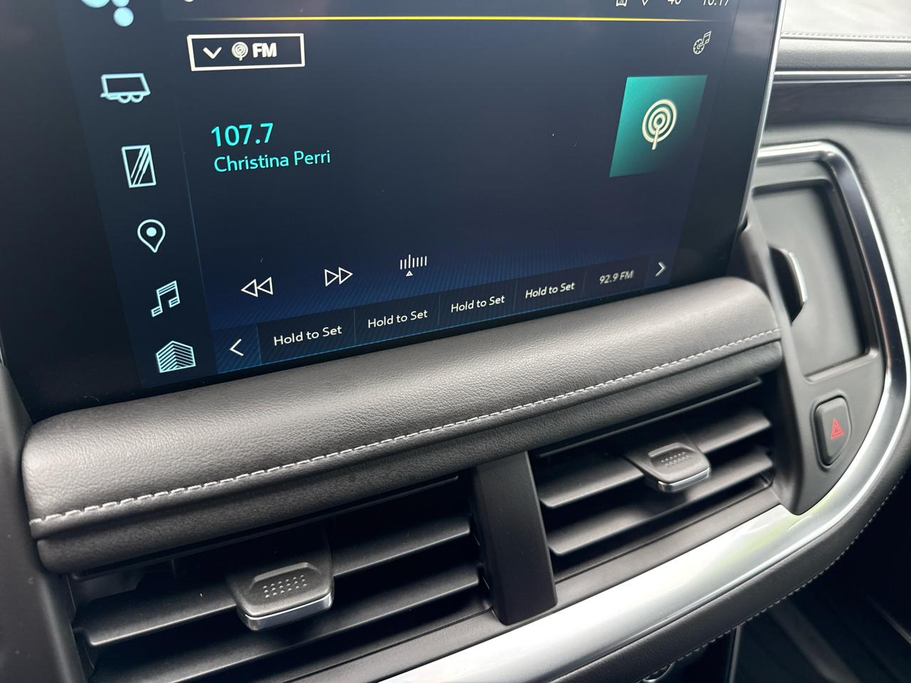 Chevrolet Tahoe 4WD 4dr LT 2022