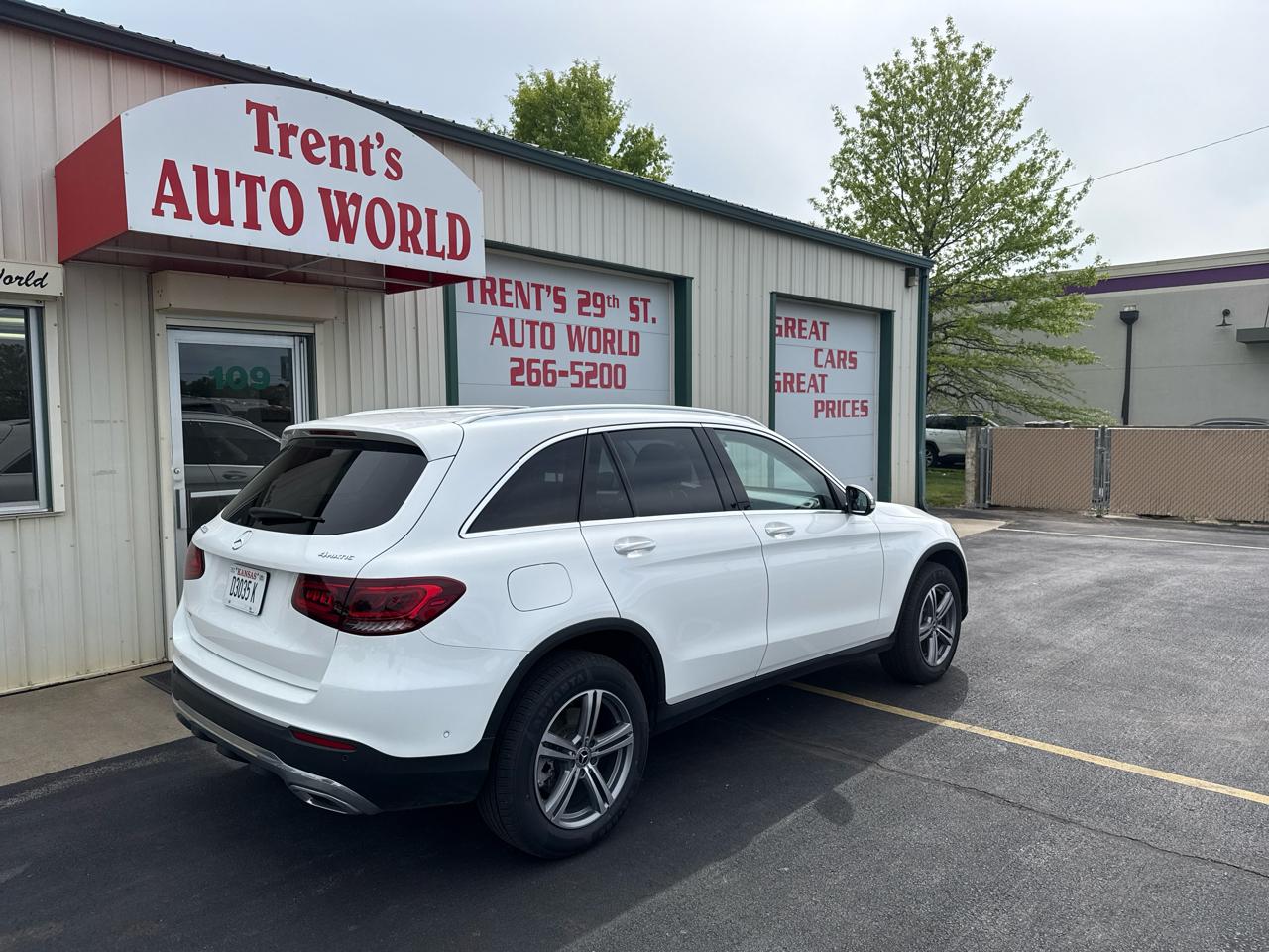 Mercedes-Benz GLC GLC 300 4MATIC SUV 2022