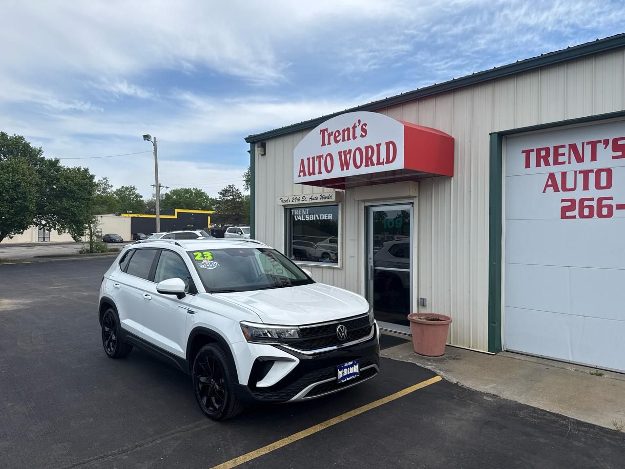 Volkswagen Taos SE 4MOTION *Ltd Avail* 2023