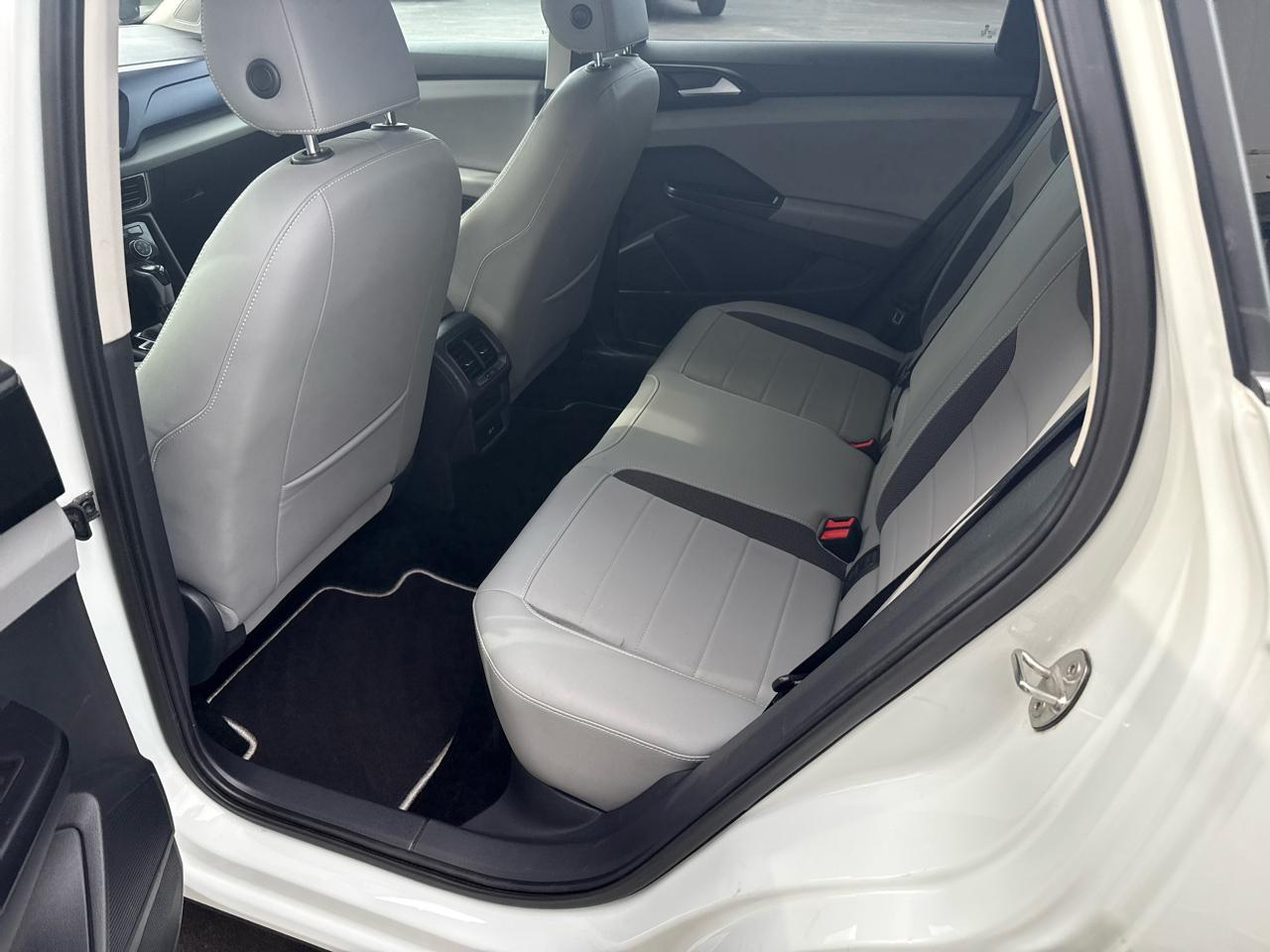 Volkswagen Taos SE 4MOTION *Ltd Avail* 2023