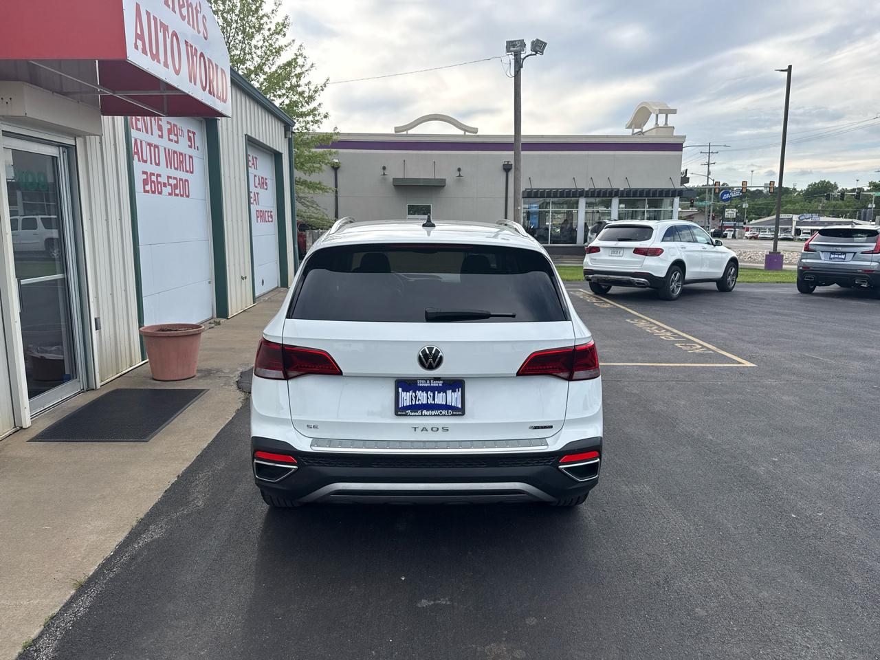 Volkswagen Taos SE 4MOTION *Ltd Avail* 2023