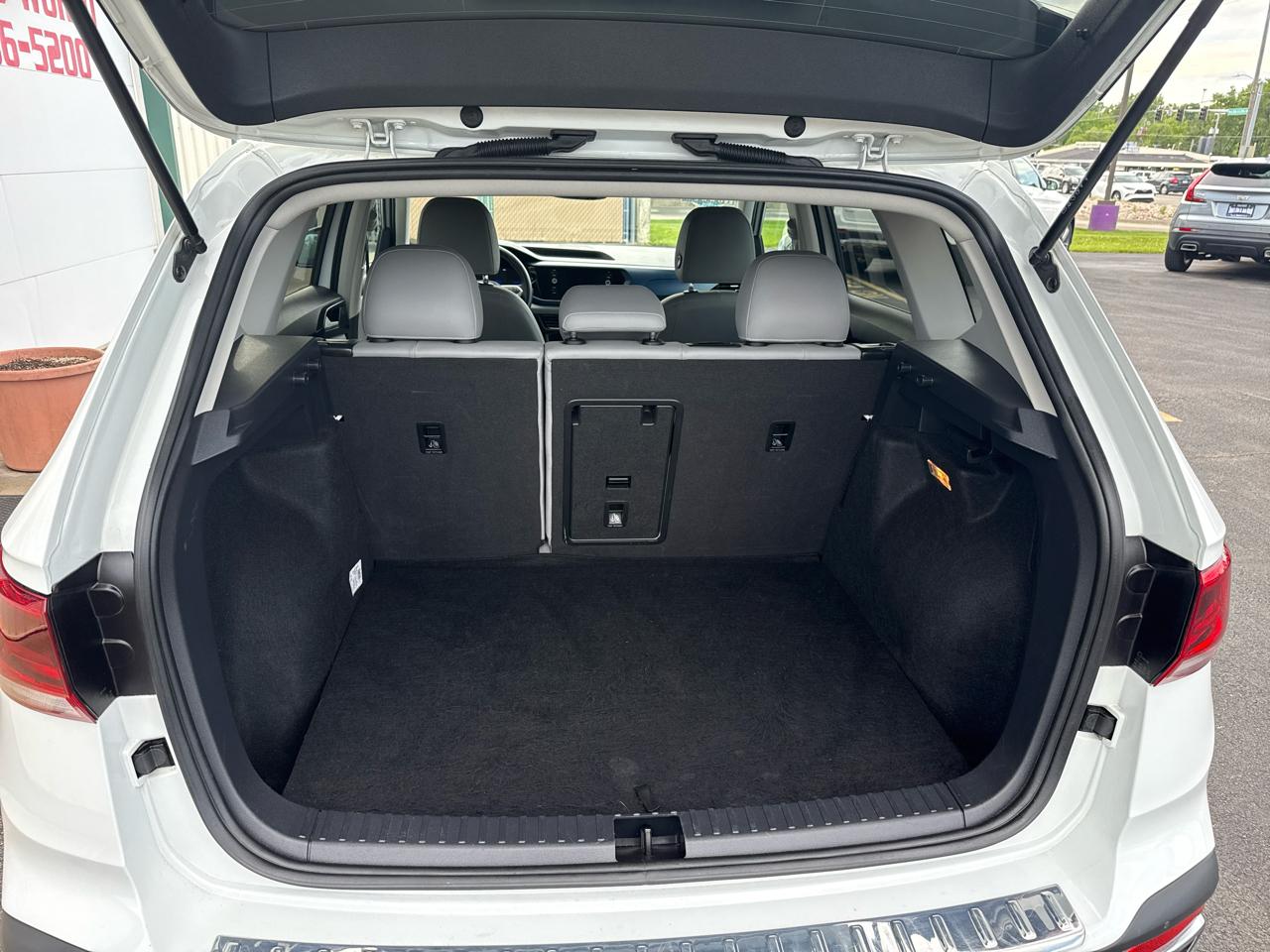 Volkswagen Taos SE 4MOTION *Ltd Avail* 2023