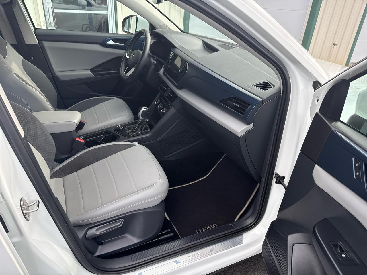 Volkswagen Taos SE 4MOTION *Ltd Avail* 2023