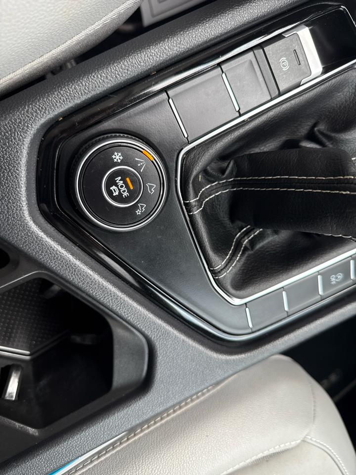 Volkswagen Taos SE 4MOTION *Ltd Avail* 2023