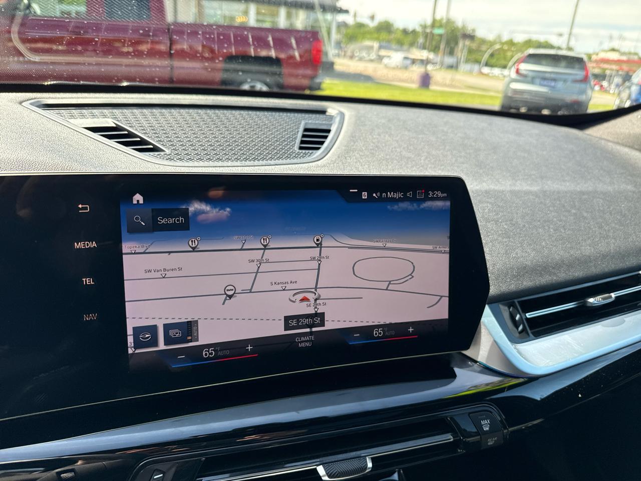 BMW X1 xDrive28i Sports Activity Vehicle 2023