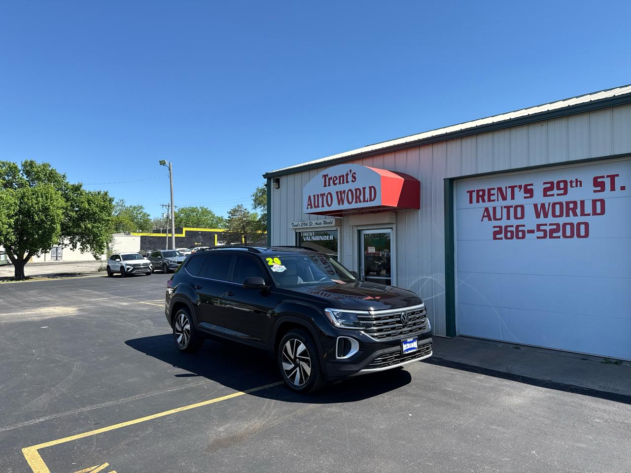 Volkswagen Atlas 2.0T SE w/Technology FWD 2024