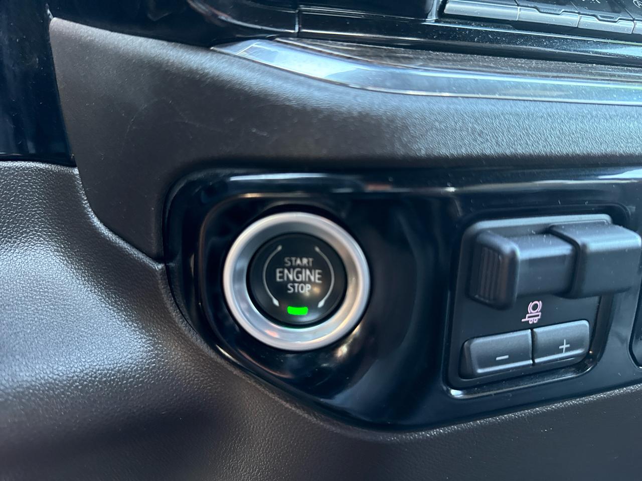 Chevrolet Silverado 1500 4WD Crew Cab 147" LT w/1LT 2023