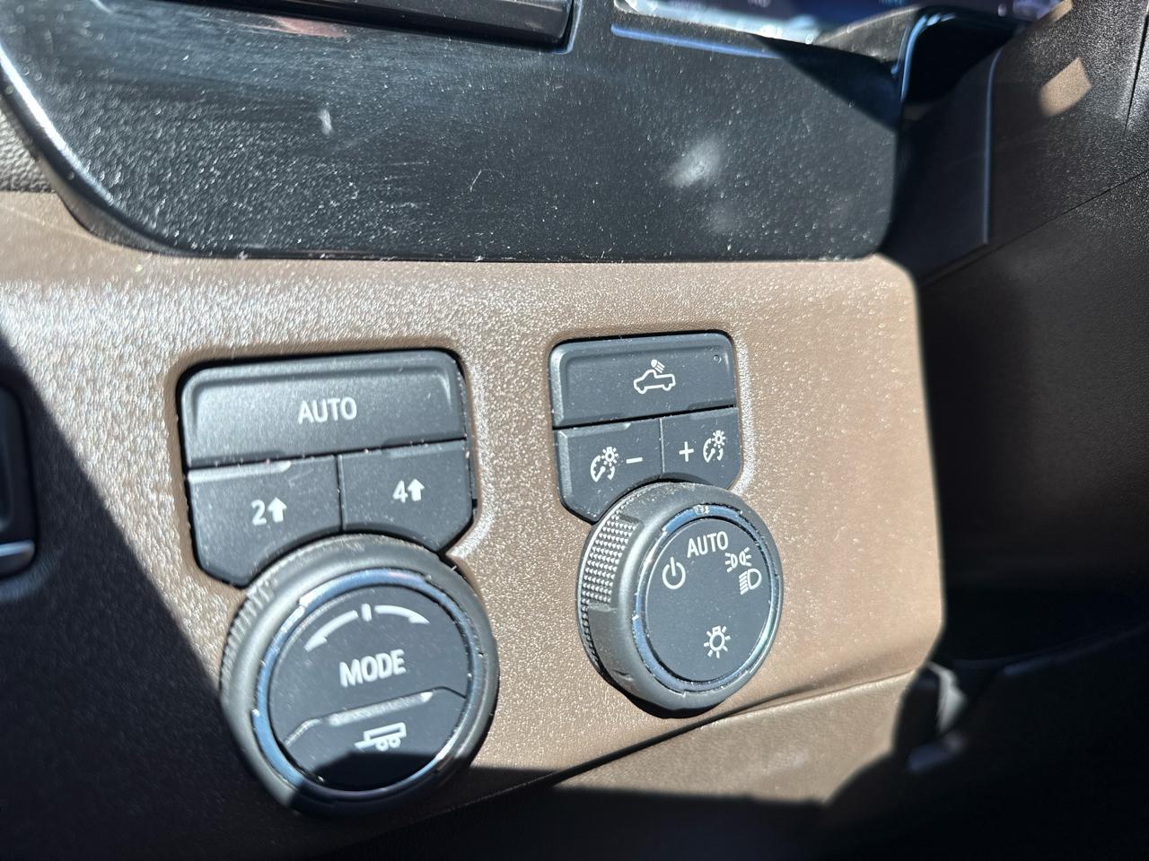 Chevrolet Silverado 1500 4WD Crew Cab 147" LT w/1LT 2023