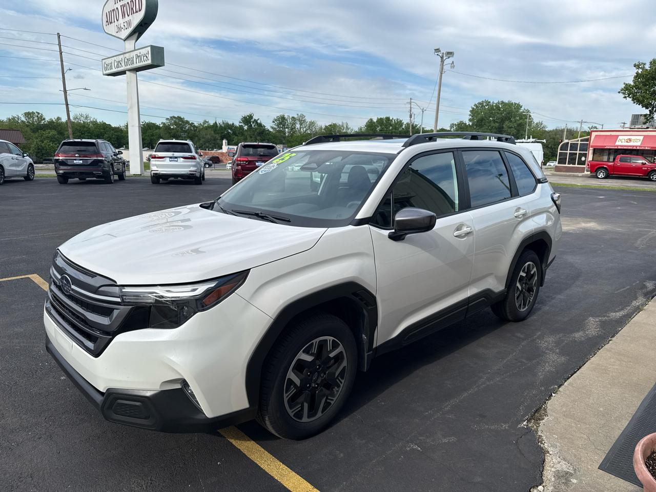 Subaru Forester Premium AWD 2025
