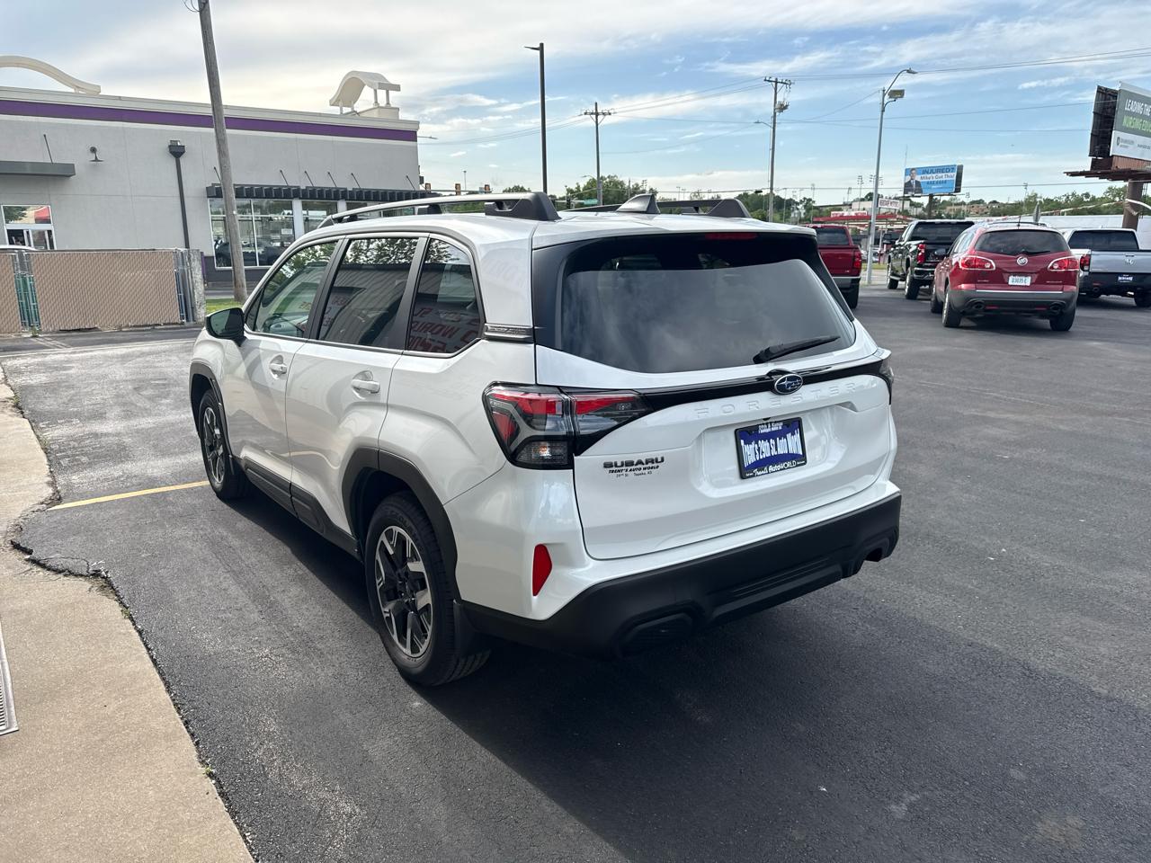 Subaru Forester Premium AWD 2025
