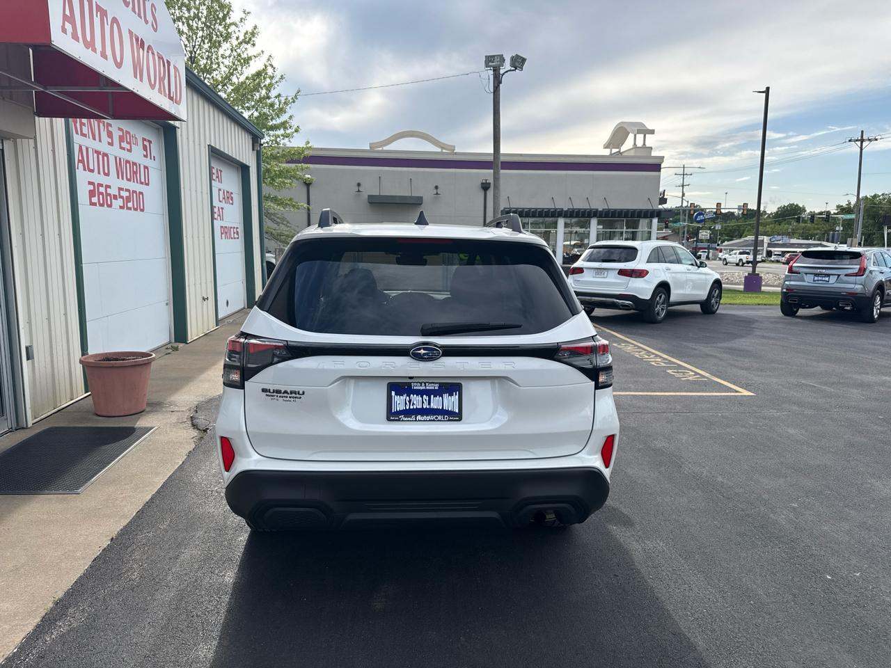 Subaru Forester Premium AWD 2025