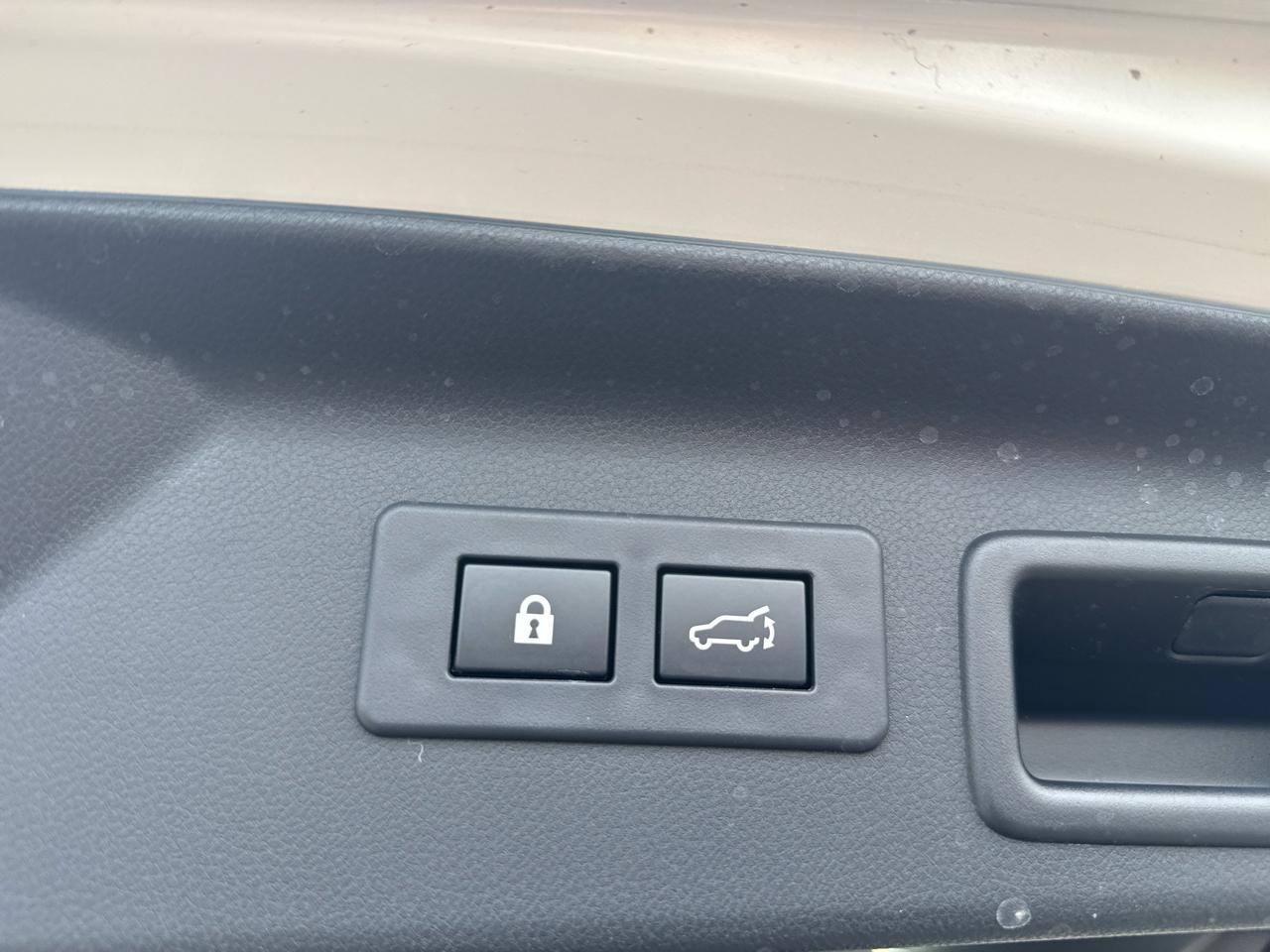 Subaru Forester Premium AWD 2025