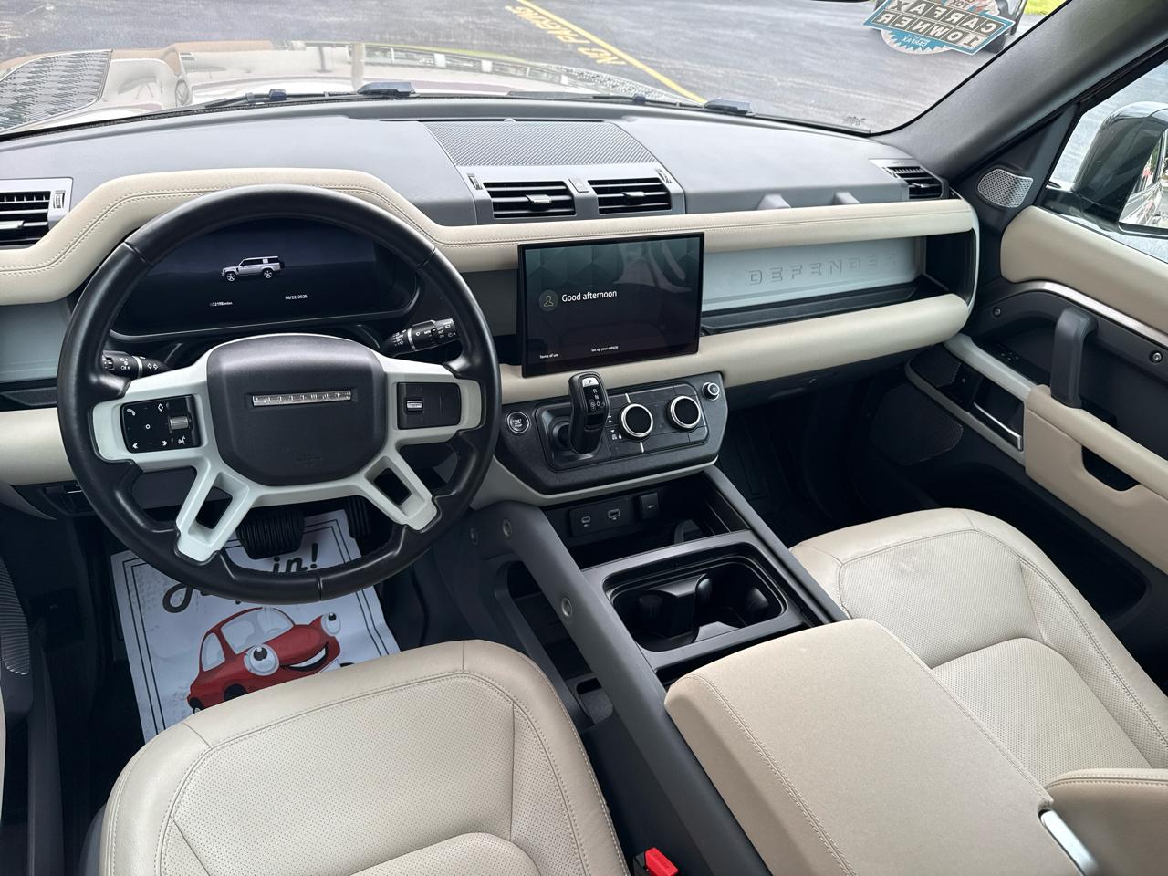 2023 Land Rover Defender S - Photo 9