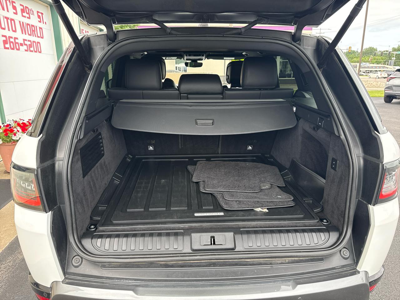 Land Rover Range Rover Sport Turbo i6 MHEV HSE 2020