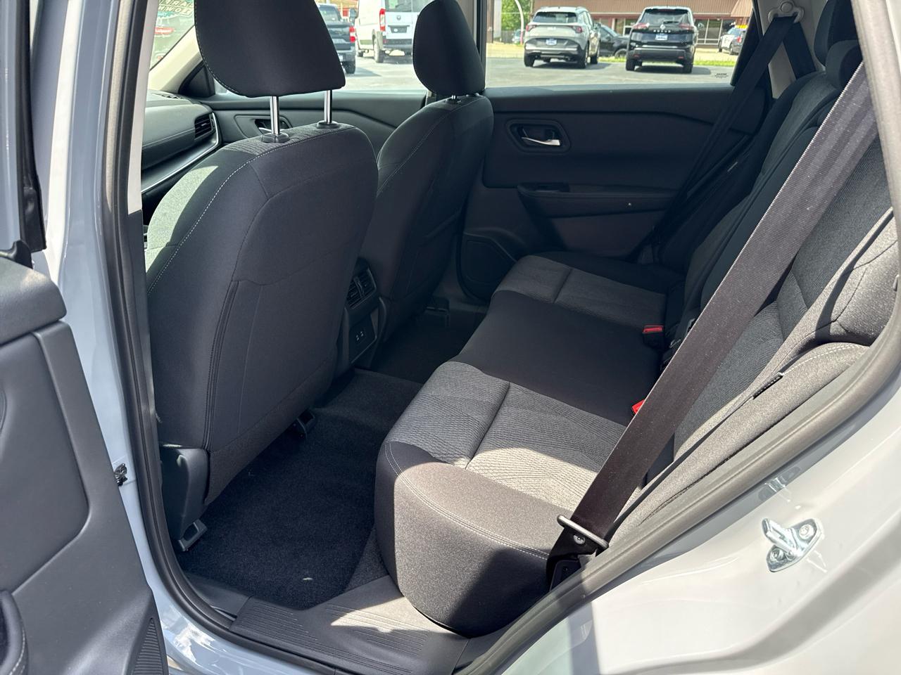 Nissan Rogue 2026.5 FWD SV 2026