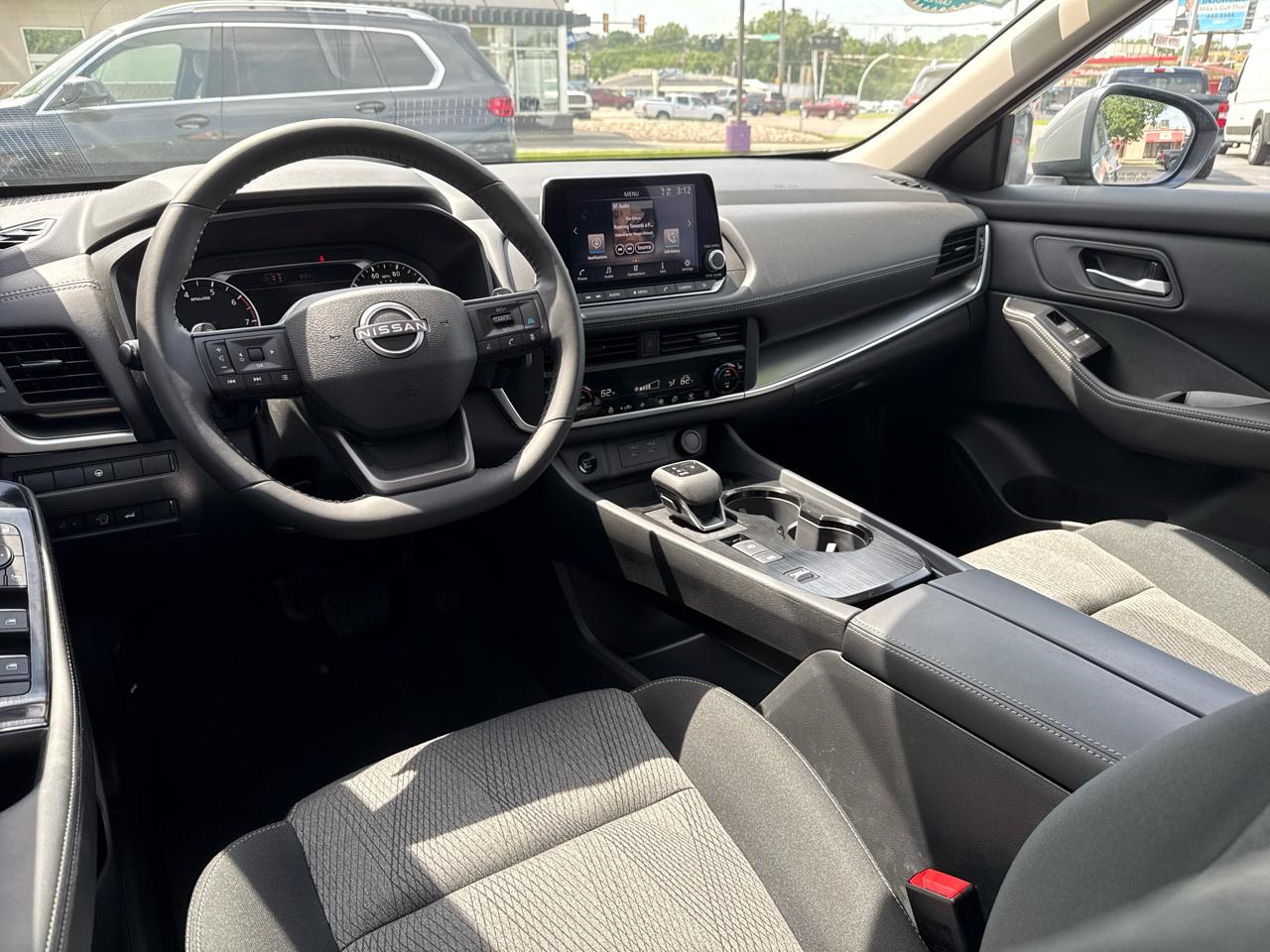Nissan Rogue 2026.5 FWD SV 2026