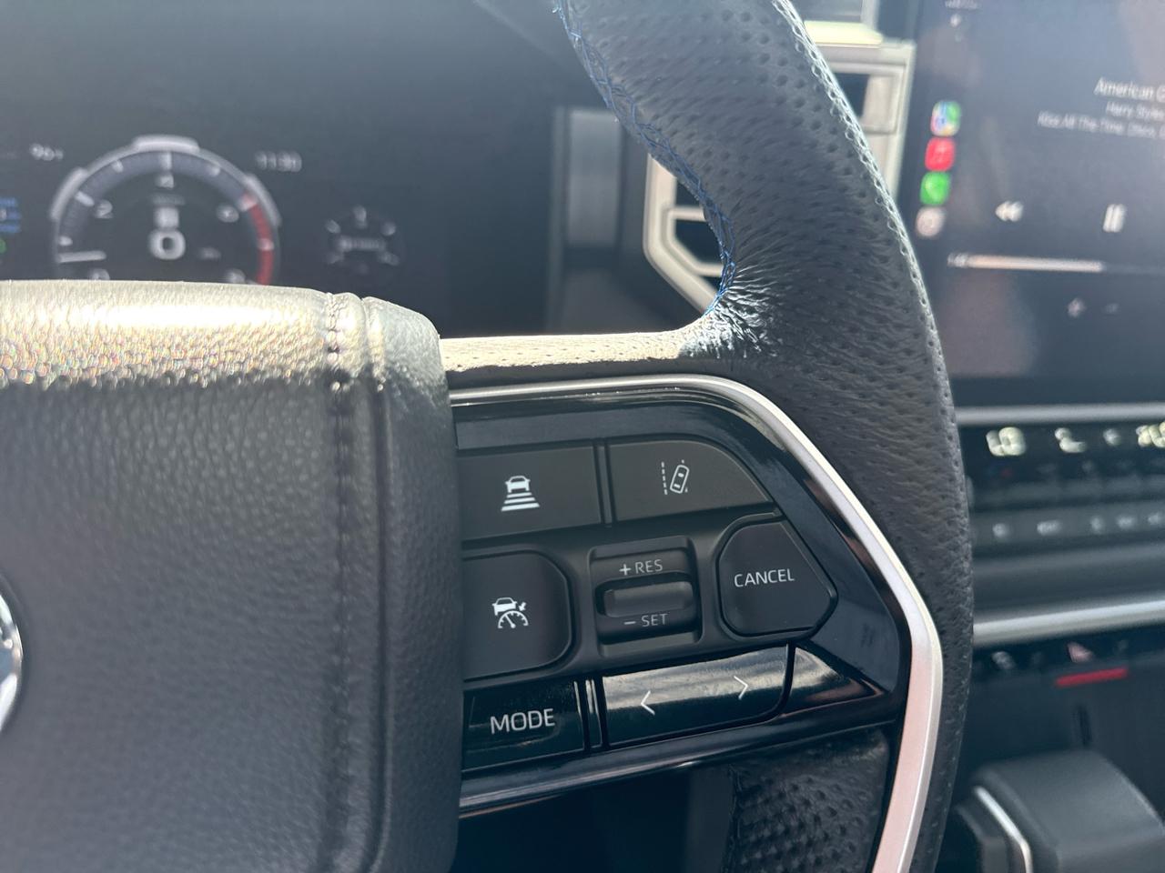 Toyota Tundra 4WD Platinum CrewMax 5.5' Bed (Natl) 2025