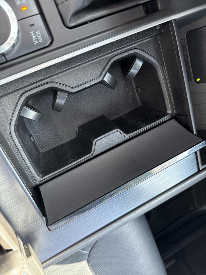 Toyota Tundra 4WD Platinum CrewMax 5.5' Bed (Natl) 2025