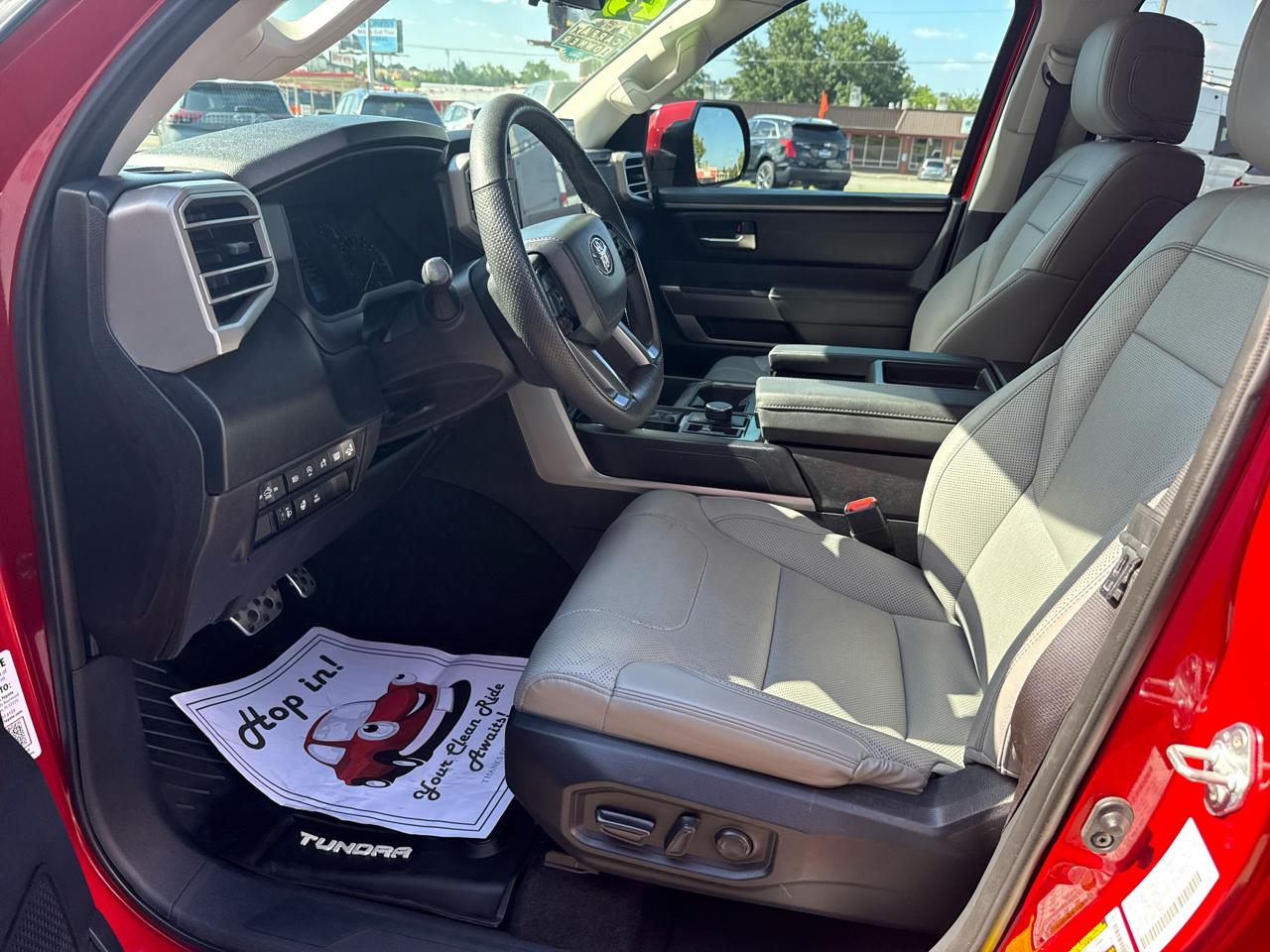 Toyota Tundra 4WD SR5 CrewMax 5.5' Bed (Natl) 2023
