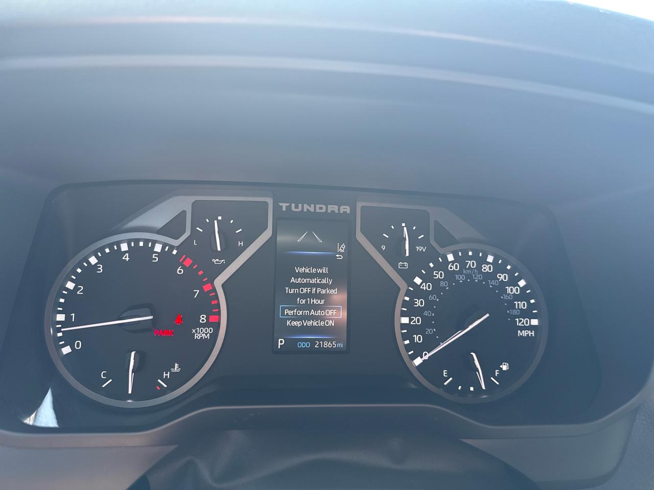 Toyota Tundra 4WD SR5 CrewMax 5.5' Bed (Natl) 2023
