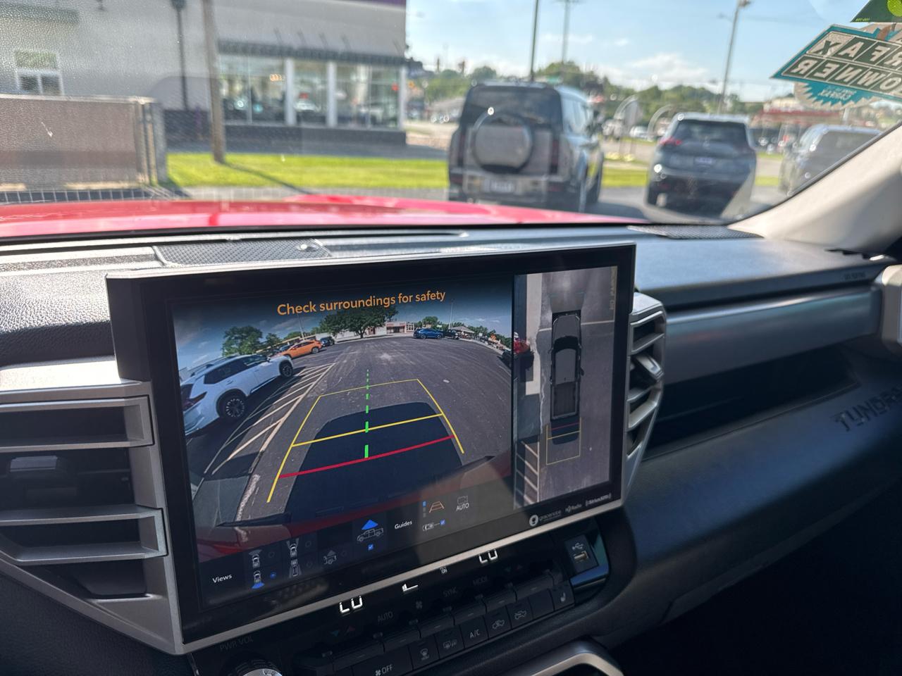 Toyota Tundra 4WD SR5 CrewMax 5.5' Bed (Natl) 2023