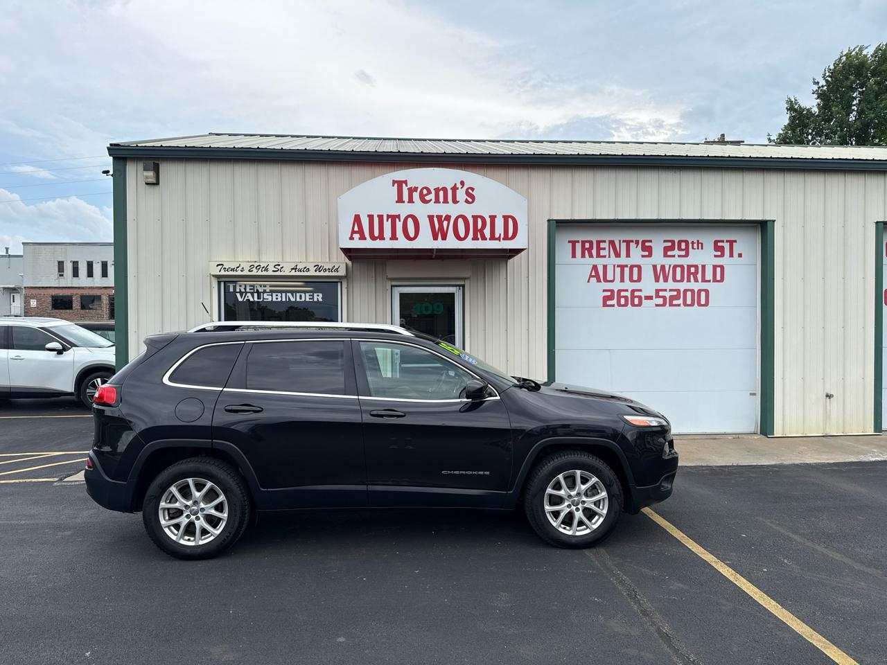 Jeep Cherokee 4WD 4dr Latitude 2015