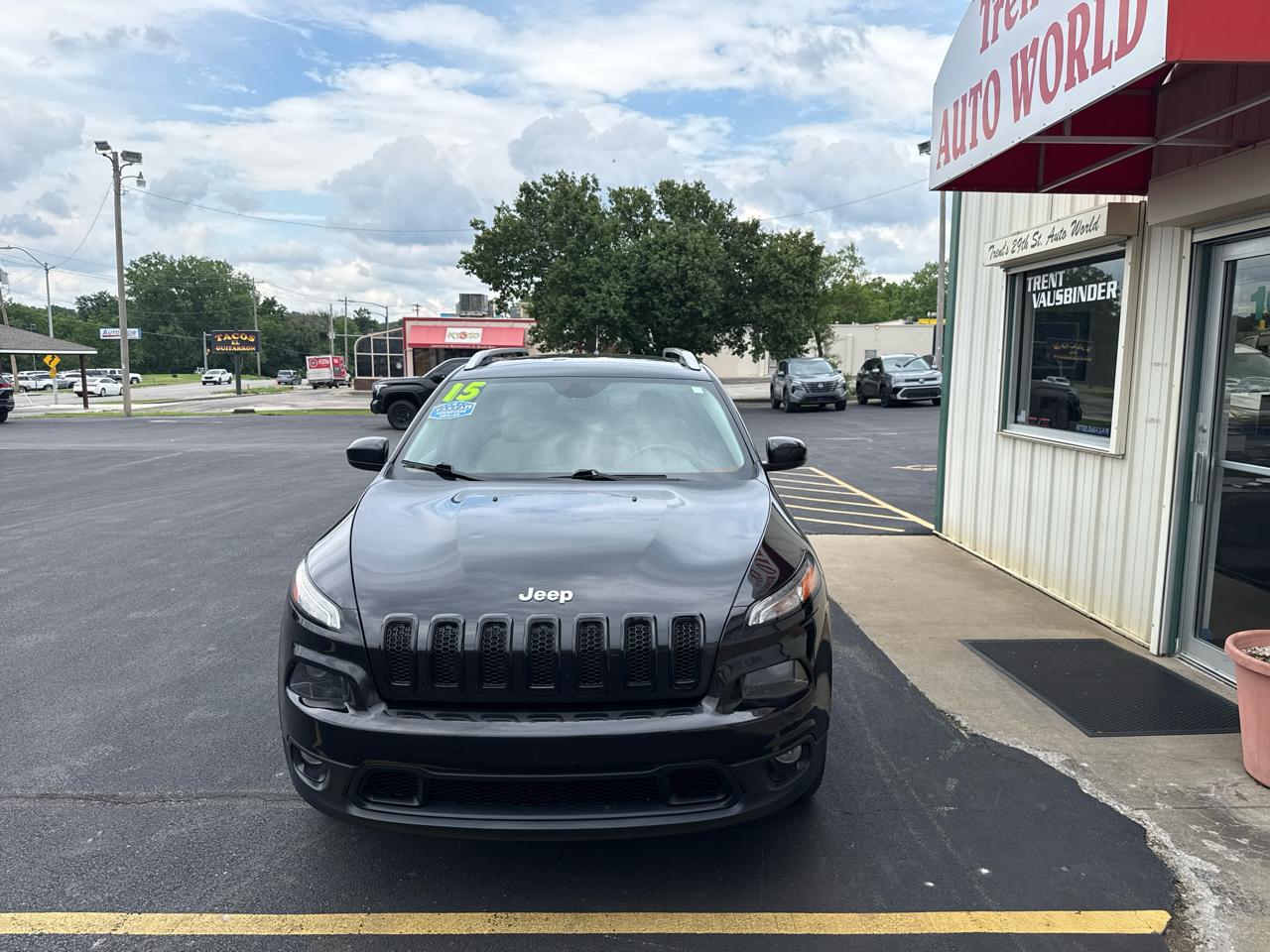 Jeep Cherokee 4WD 4dr Latitude 2015