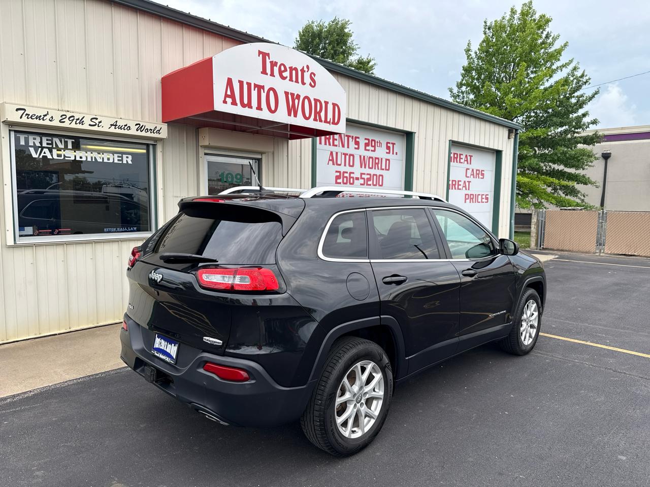 Jeep Cherokee 4WD 4dr Latitude 2015