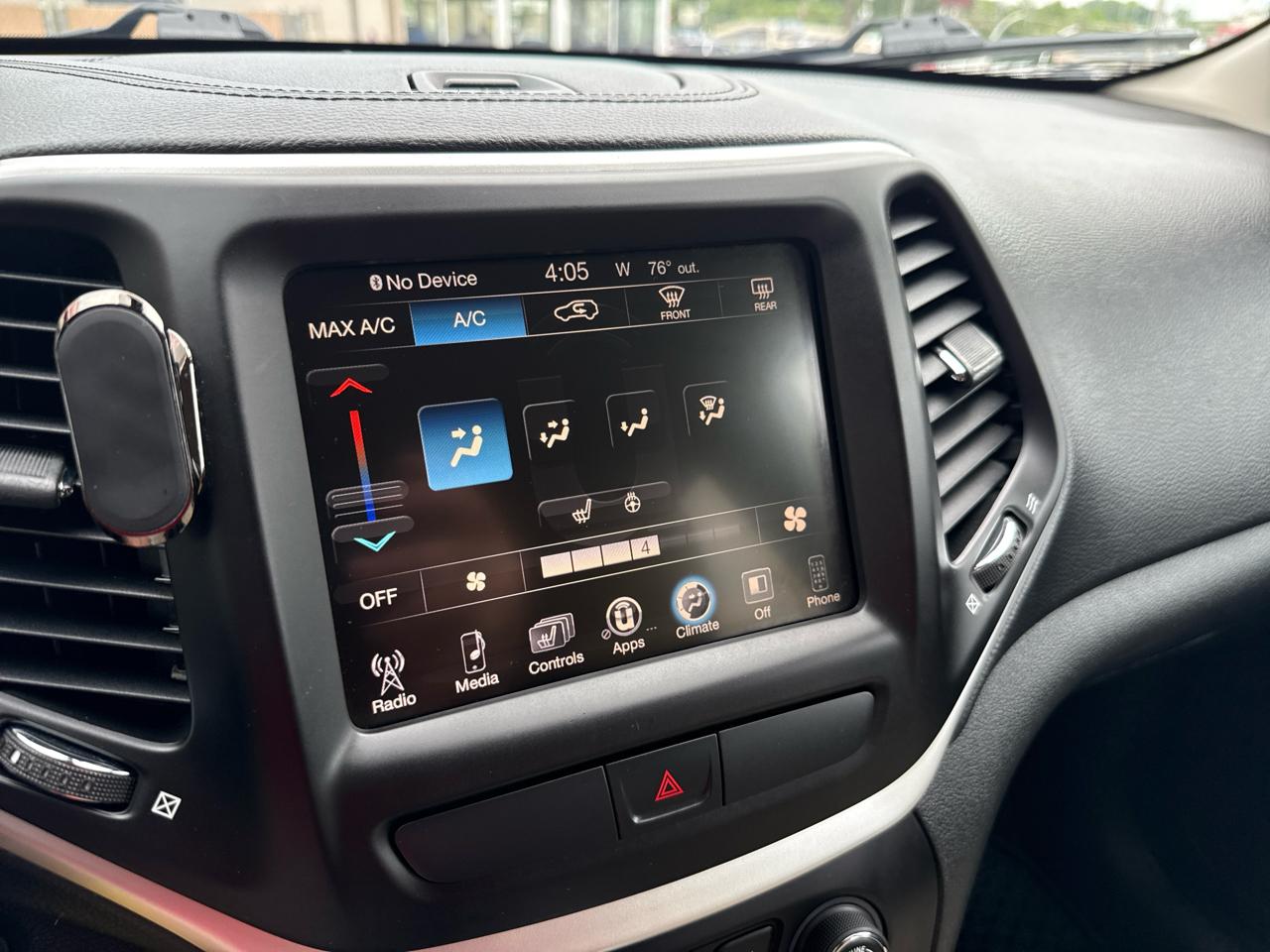 Jeep Cherokee 4WD 4dr Latitude 2015