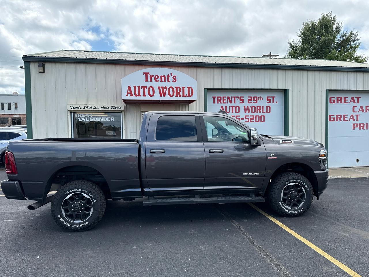 2025 RAM 2500 Laramie 4x4 Crew Cab 6'4" Box